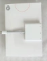 Оригинален Apple USB-C Digital AV Multiport Adapter (Model A2119, 4K 60Hz), снимка 1