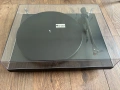 Грамофон Pro-Ject Debut Carbon EVO, снимка 1
