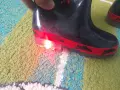 Гумени ботуши със светещи подметки, снимка 2