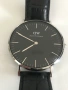 Часовник Daniel Wellington Classic Black със сребърен корпус и черна кожена каишка., снимка 1