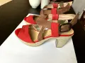 Червени сандали на ток, снимка 1