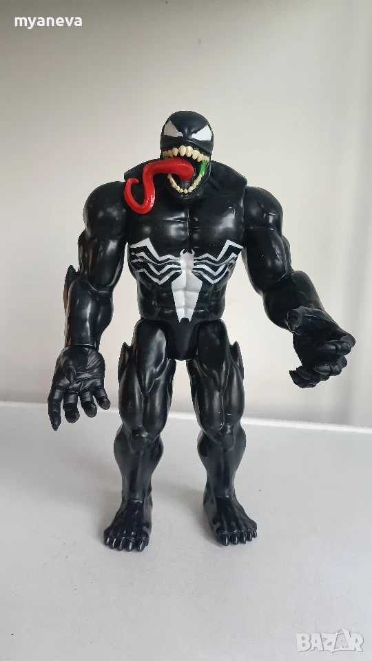 Венъм (Venom) , екшън фигура от серията Marvel Titan Hero Series на компанията Hasbro. , снимка 1