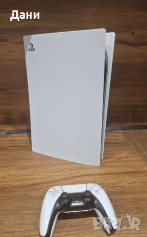 Продавам PS5 Disc Edition, снимка 2 - Аксесоари - 54667703