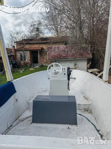 Продавам си лодката, снимка 4 - Водни спортове - 55307476