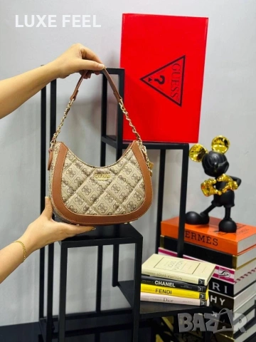 Guess ✨Дамски Чанти , снимка 13 - Чанти - 54335991