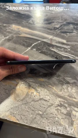 iPhone Se 64GB в кутия , снимка 3 - Apple iPhone - 55556384