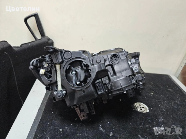 Ляв фар BMW 7 G11 G12 Laser lqv far бмв 7 г11 г12 лазер, снимка 4 - Части - 54746636