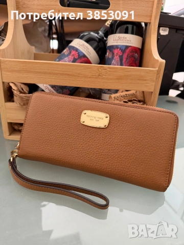 Michael Kors портфейл