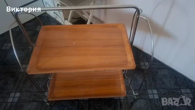 Сервизна сгъваема маса на колела . 50€, снимка 2 - Аксесоари за кухня - 55509189