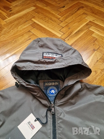 Страхотна мъжка ветровка NAPAPIJRI яке размер S M L XL 2XL , снимка 4 - Якета - 54101618