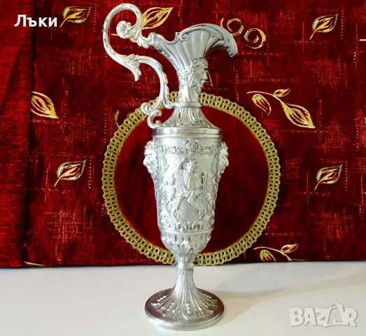 Италианска калаена ваза,кана,свещник,бокал,шедьовър. 
