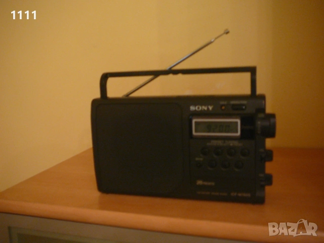 SONY ICF-M760S, снимка 3 - Ресийвъри, усилватели, смесителни пултове - 54938934