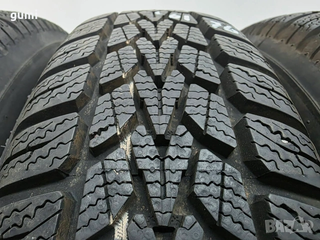 4бр зимни гуми 165/70/14 DUNLOP L06176 , снимка 2 - Гуми и джанти - 55183789