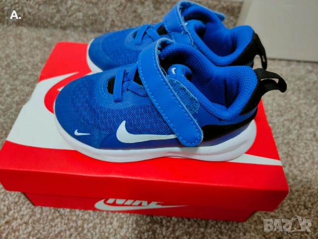Продавам детски маратонки Nike 22 размер.