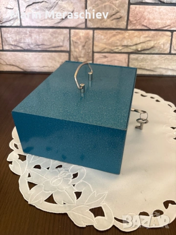 Метална каса, снимка 2 - Сейфове и каси - 54318400