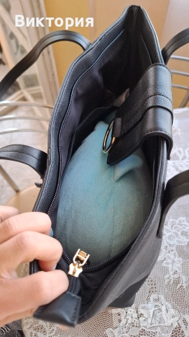 Дамска чанта -25€