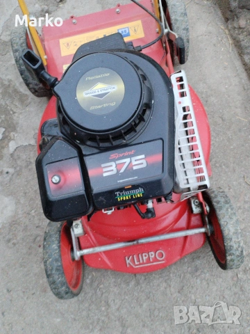 Бензинова косачка 