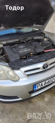 Продавам Тойота Корола, снимка 12 - Автомобили и джипове - 54174887
