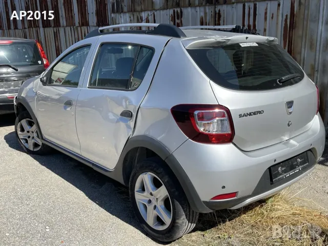 Dacia Sandero Stepway Laureate TCe90 2016. На Части.