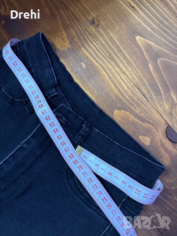Дамски черни дънки размер М , снимка 3 - Дънки - 54078734