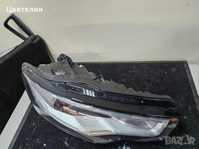 Десен фар за Audi A6 C7 Xenon desen far farove ауди а6 ц7, снимка 4 - Части - 54487721