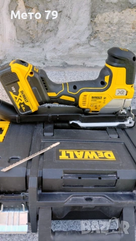 Dewalt DCS335 Акумулаторно Зега
