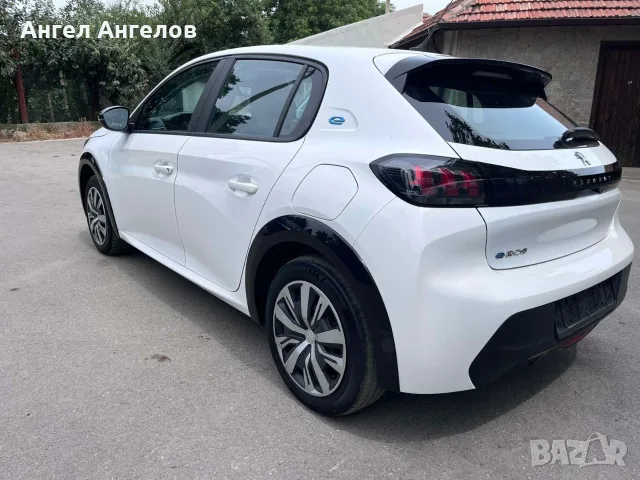 Peugeot 208
50 kWh Active, снимка 3 - Автомобили и джипове - 55439827