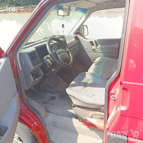 VW T4 Caravelle 2.5TDI САМО ЦЯЛ ЗА ЧАСТИ, снимка 8 - Бусове и автобуси - 55340782