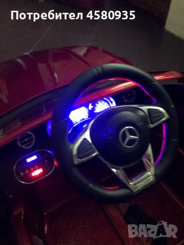 Продавам детска акумулаторна кола Mercedes Benz C 63 S AMG 12V, снимка 3 - Коли, камиони, мотори, писти - 54583769
