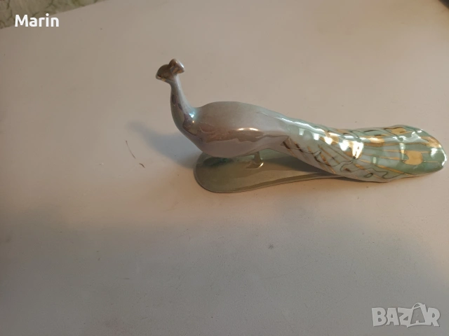 Порцеланов паун, снимка 2 - Статуетки - 54043318