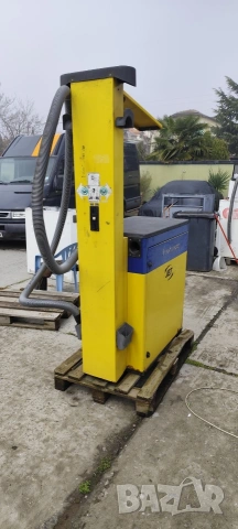 Шкаф за двойна прахосмукачка на самообслужване, снимка 10 - Други машини и части - 54093391