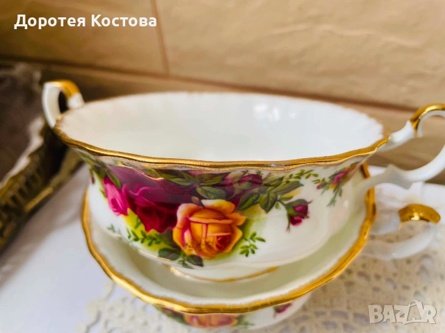 ROYAL ALBERT красиви купички от Англия от костен порцелан с 2 дръжки, снимка 9 - Антикварни и старинни предмети - 55227602