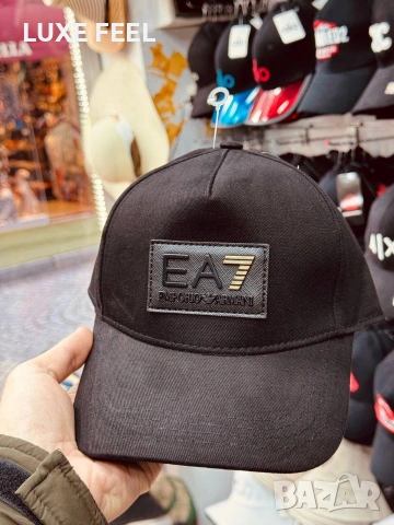 Lacoste 🔹 Valentino🔹Hugo Boss 🔹 Philipp Plein 🔹 Moncler 🔹 Prada🔹Boss🔹 Louis Vuitton 🔹, снимка 4 - Шапки - 53987462