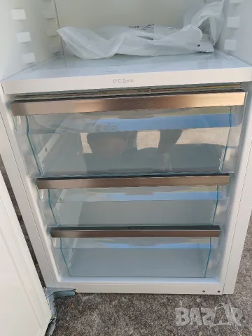 Чисто нов хладилник за вграждане с камера Миеле Miele Made in Germany 2 години гаранция! , снимка 10 - Хладилници - 55306245