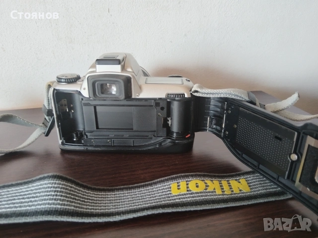 Nikon F65, снимка 9 - Фотоапарати - 54701257
