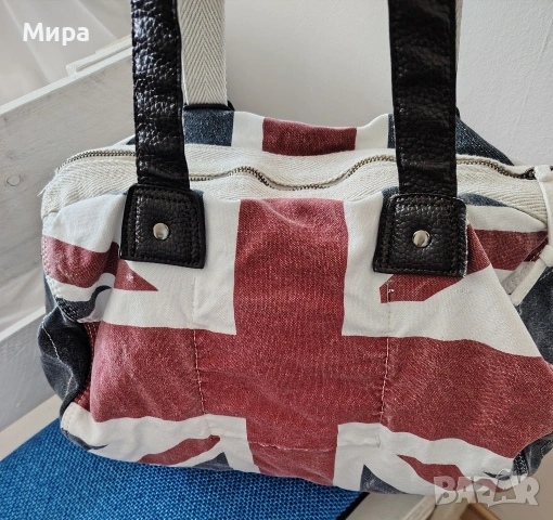 Дамска чанта Lee Cooper, снимка 4 - Чанти - 54400714