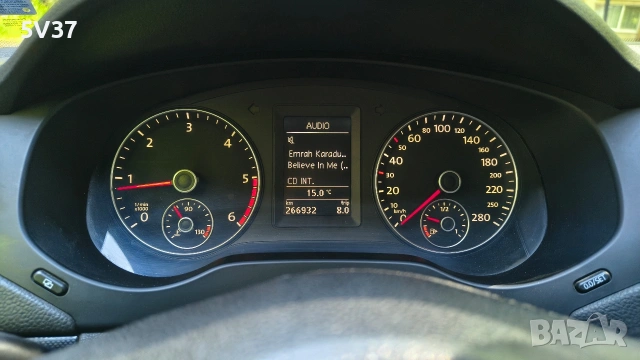 vw jetta 1.6 tdi bluemotion ръчка, снимка 12 - Автомобили и джипове - 54383270
