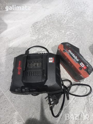 Батерии и зарядно Metabo, Mafell , снимка 2 - Винтоверти - 54620108