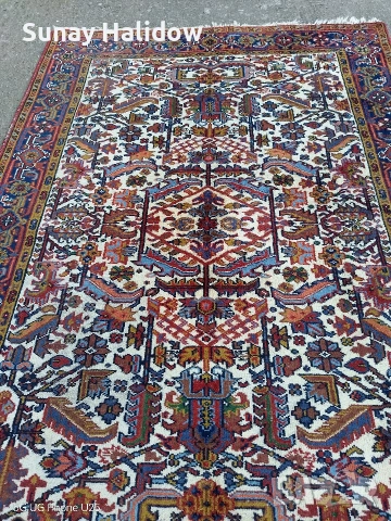 Ръчно тъкан килим Хериз, снимка 5 - Килими - 54098450