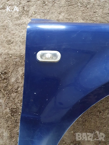 Преден десен калник VW Passat 5.5, снимка 3 - Части - 54632888