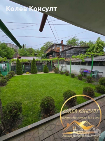 продавам обзаведена двуетажна къща в гр. Хасково, кв. Изгрев, снимка 10 - Къщи - 54604993