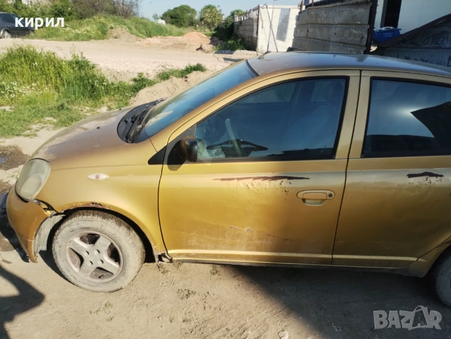 Toyota Yaris 1.3, снимка 3 - Автомобили и джипове - 54498638