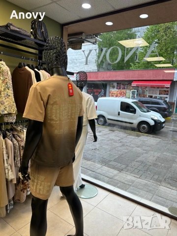 Oversize – Бежов сет – 35€ 🔥 , снимка 2 - Тениски - 54368558