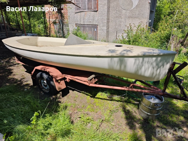 Лотка с колесар има и мачти към нея , снимка 4 - Воден транспорт - 54495273