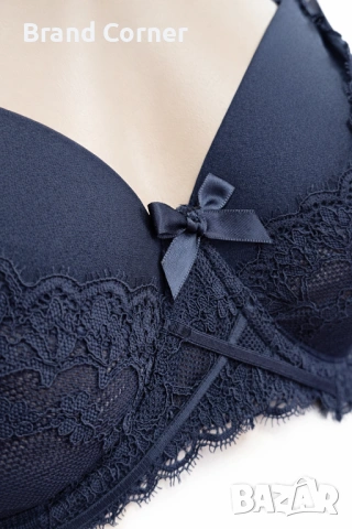 Комплект дамско бельо Hunkemöller – сутиен 80D и бикини M, черна дантела, снимка 4 - Бельо - 54551628