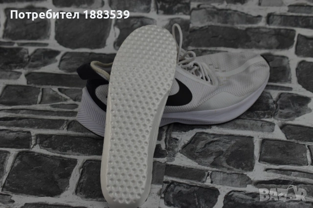 маратонки Nike 45 номер, снимка 12 - Спортни обувки - 54462624