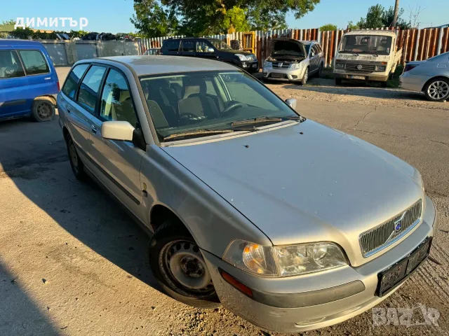 volvo v40 1.9 tdi facelift на части волво в 40 фейслифт комби, снимка 2 - Автомобили и джипове - 33625113