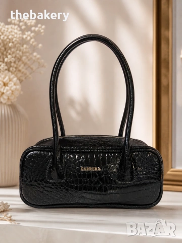 Чисто нова дамска чанта Carrera  