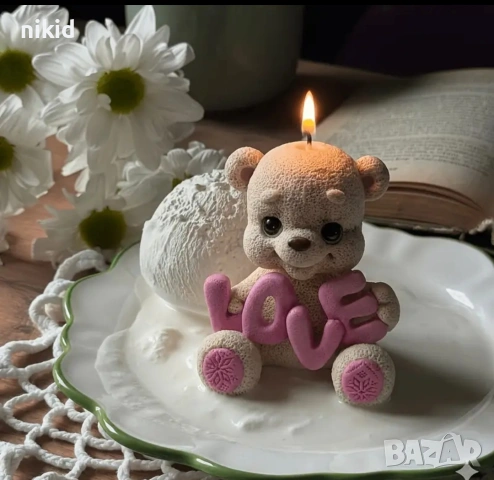 Мече с надпис Love държащ силиконов молд форма фондан шоколад гипс свещ сапун декор украса, снимка 5 - Форми - 55127191