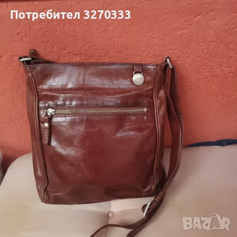Чанта от естествена кожа на марката Adax